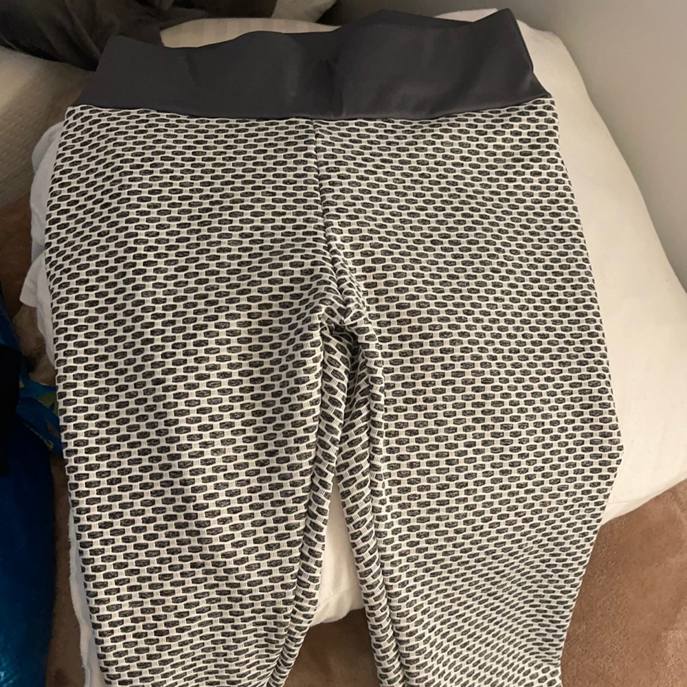Tik tok leggings brand new